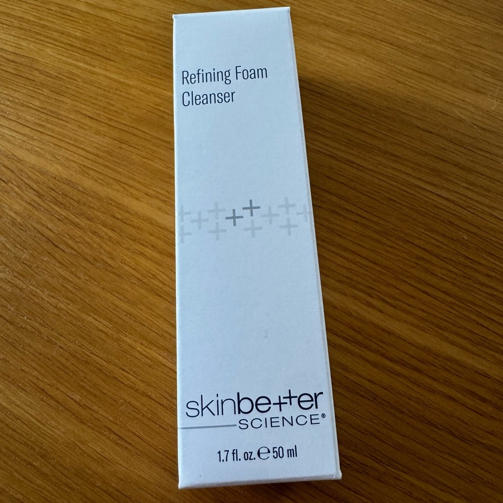 Skinbetter Science Refining foam cleanser 1.7oz / 50ml new sealed authentic